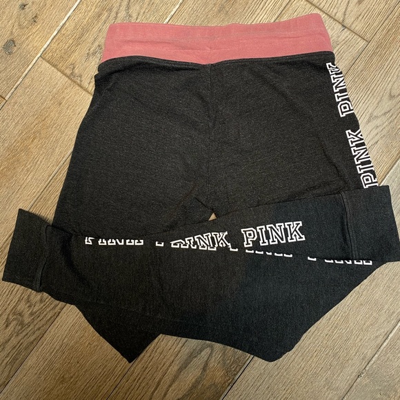 Pink yoga pants - small - Picture 2 of 4